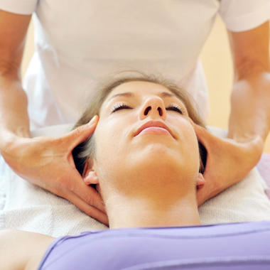 Javíts a közérzeteden, oldd fel a stresszt Cranio-sacralis terápiával migrén, depresszió ellen. 