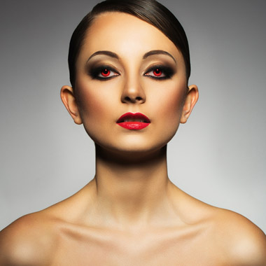 Az időtlen szépség „vámpíri” titka: Drakula terápia (PRP fiatalító arc-, nyak-, dekoltázs kezelés) 