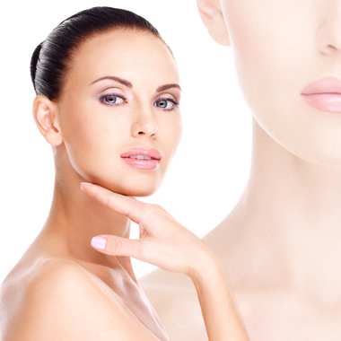 Sokféleképpen felhasználható ajánlat: Non-invazív Thermage M ránckisimítás több területen (-80%).