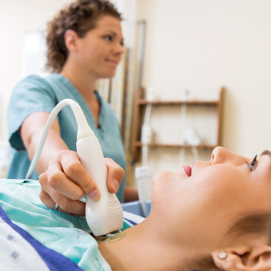 Nyálmirigyek + pajzsmirigy + nyaki lágyrészek ultrahangos vizsgálata, laboratóriumi D-vitamin és TSH- szint méréssel…