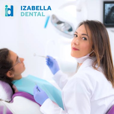 Esztétikai fogászati tömés vagy töméscsere minőségi tömőanyaggal, állapotfelméréssel, és ​szájhigiéniai tanácsadás