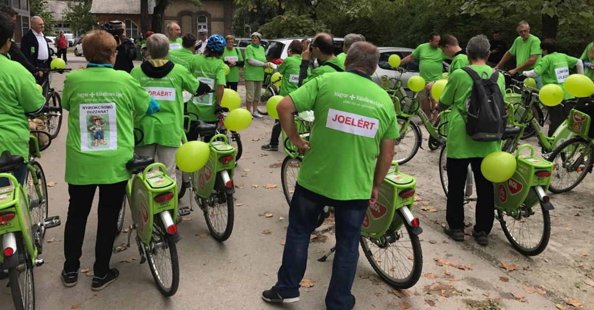 LIMFÓMA VILÁGNAP: KÉT KERÉKEN A BETEGEKÉRT