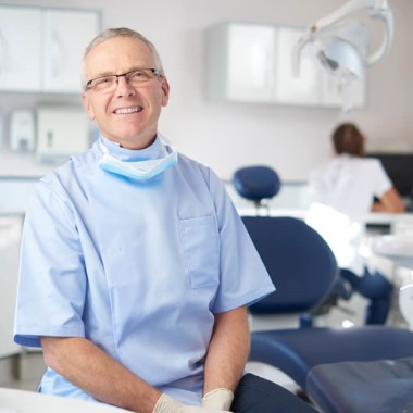 Vita-Pharm fogászat esztétikai csomag: állapotfelmérés, fogkőeltávolítás, polírozás, fogtömés