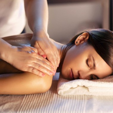 3 alkalmas teljes testes olajos gyógymasszázs