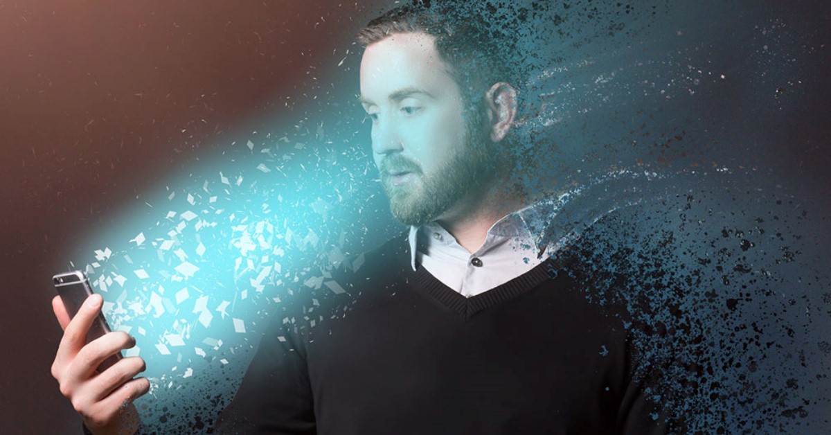 A digitális eszközök kék fénye növeli az éhségérzetet, és akár vakságot is okozhat!