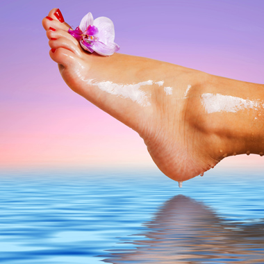 75 perces, stressz-mentesítő lábápoló csomag gyógypedikűrrel