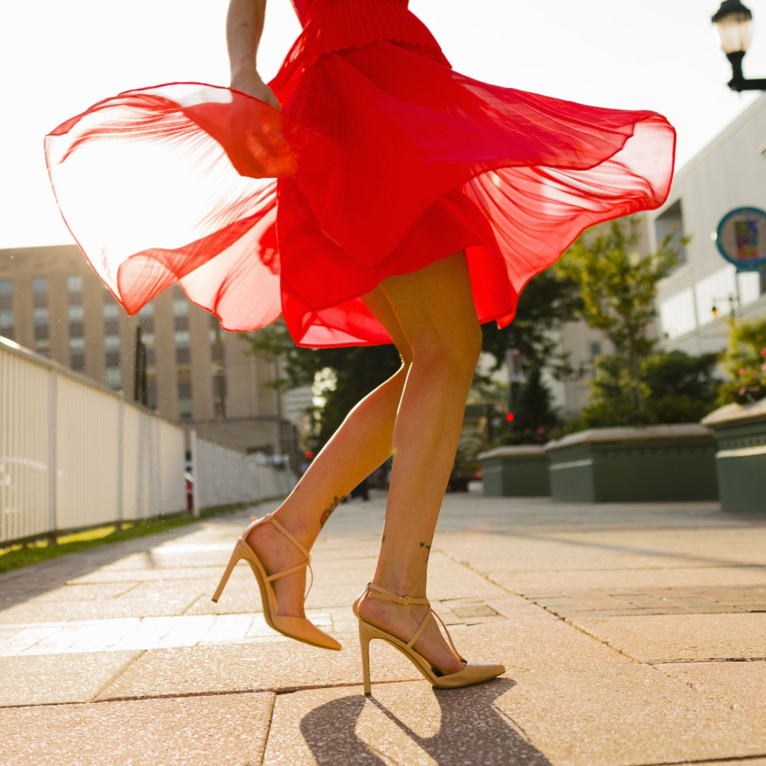 Seprűvéna kezelés mindkét teljes lábon, E-light technológiával